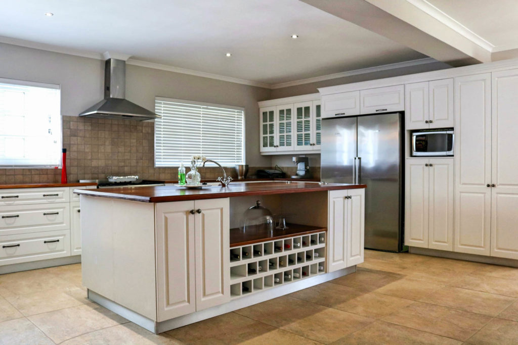 gareth-evans-kitchens-12